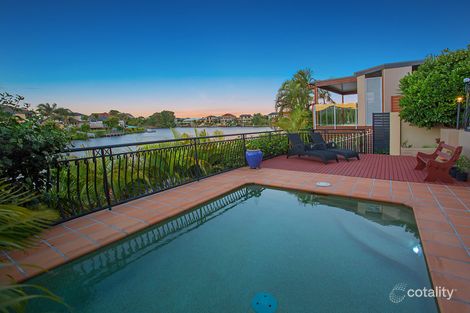 Property photo of 1 Sternway Place Clear Island Waters QLD 4226