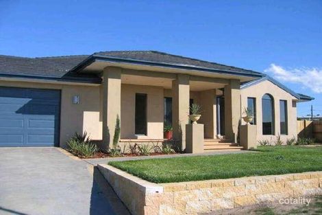 3 Antony Dr, Mornington, VIC 3931