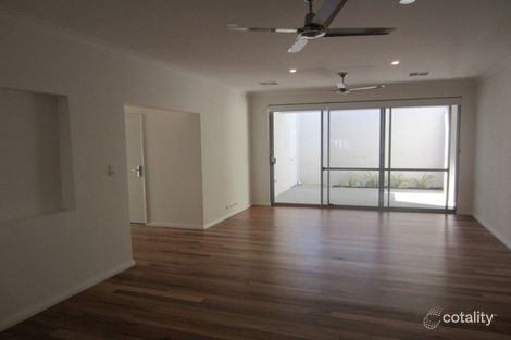 Property photo of 183C Grand Promenade Doubleview WA 6018