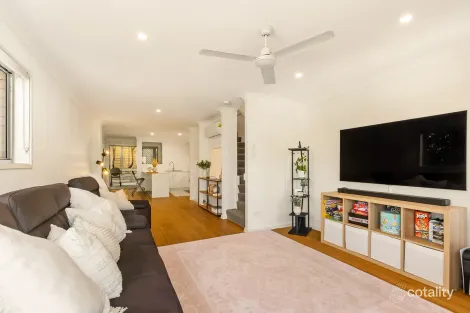 Property photo of 74/30 Taylor Place Mackenzie QLD 4156