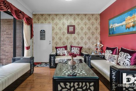 Property photo of 34 Middlesborough Drive Craigieburn VIC 3064