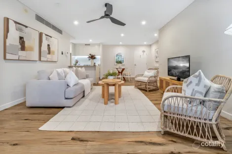 Property photo of 2206/25 Anderson Street Kangaroo Point QLD 4169