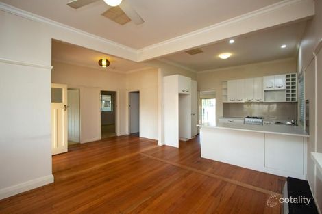 Property photo of 33 Evans Street Wagga Wagga NSW 2650