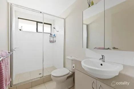 Property photo of 10/30 Ewart Street Midvale WA 6056