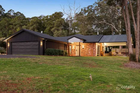 Property photo of 1 Rainforest Court Cabarlah QLD 4352