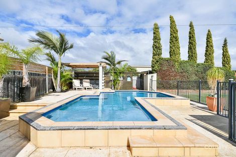 Property photo of 2 Marich Cove Atwell WA 6164
