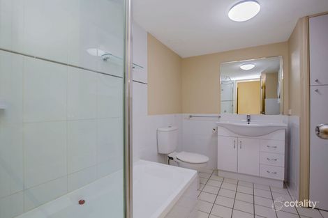 4/66 Queen St, Southport, QLD 4215