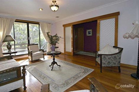 Property photo of 2 Helene Street Eltham VIC 3095