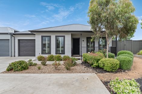 10/45 Heytesbury Dr, Officer South, VIC 3809