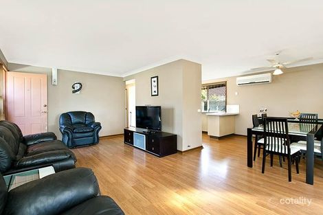 Property photo of 19 Palmae Place Albion Park Rail NSW 2527