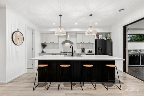 Property photo of 11 Coastside Drive Armstrong Creek VIC 3217