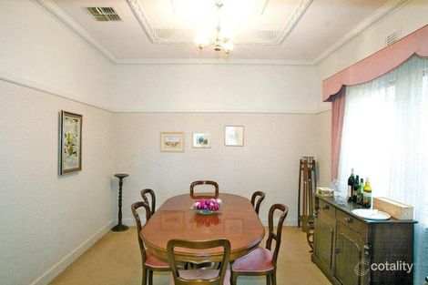 Property photo of 4 Windsor Avenue Strathmore VIC 3041