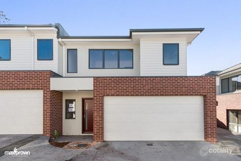 Property photo of 2/15 Summit Court Mooroolbark VIC 3138
