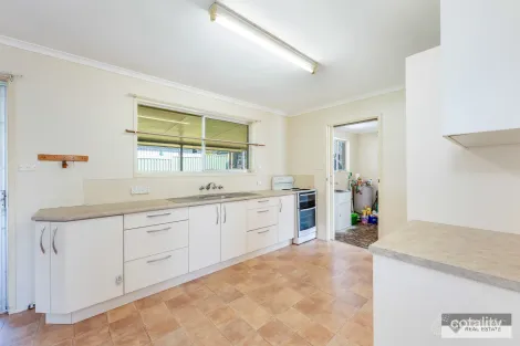 Property photo of 2 English Street Gin Gin QLD 4671