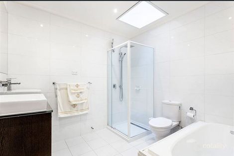 Property photo of 16 McClelland Drive Mill Park VIC 3082