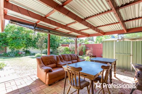 Property photo of 4 Ypres Road Camillo WA 6111