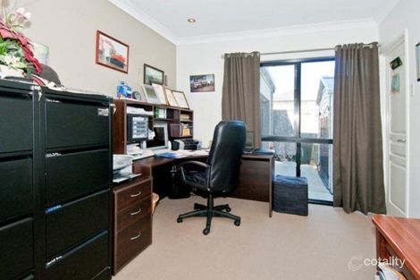 Property photo of 37 The Avenue Windaroo QLD 4207