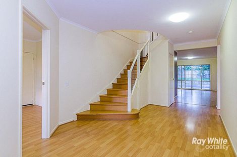 Property photo of 28 Franklin Parade Lynbrook VIC 3975