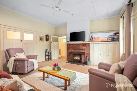 Property photo of 112 Barak Drive Launching Place VIC 3139
