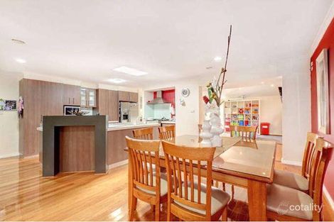 Property photo of 10 Berthon Crescent Hillside VIC 3037