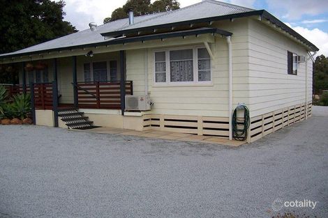 Property photo of 14 Berry Brow Road Bakers Hill WA 6562