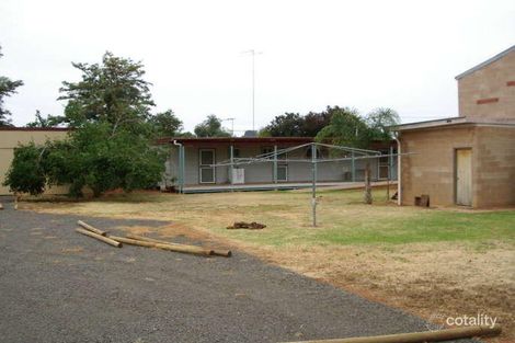 Property photo of 18-18A Byron Street Hillston NSW 2675