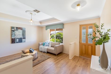 15 Morningside Dr, Woodcroft, SA 5162