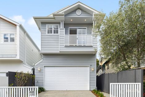 Property photo of 24A Brooks Street Camp Hill QLD 4152