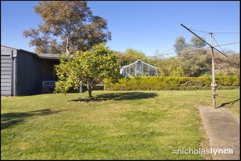 Property photo of 15 Surrey Street Mornington VIC 3931