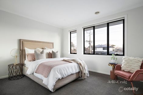 Property photo of 4A Lesden Street Bentleigh East VIC 3165
