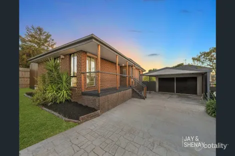 9 Dundee Ct, Endeavour Hills, VIC 3802