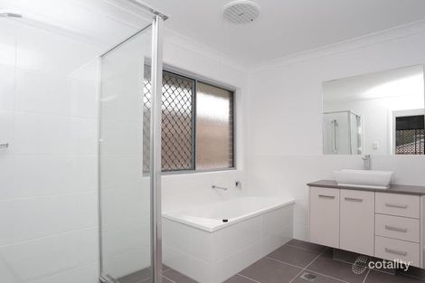 Property photo of 20 Woodline Drive Spring Mountain QLD 4300