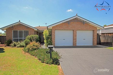 6 Shamrock Ct, St Clair, NSW 2759