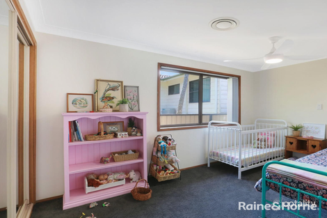 Property photo of 28 Charmhaven Avenue Charmhaven NSW 2263