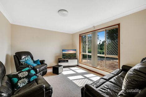 Property photo of 3 Jade Close Darling Heights QLD 4350
