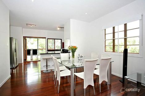 Property photo of 12 Iris Street Holland Park West QLD 4121