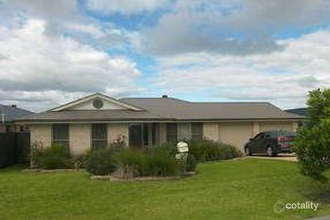 7 Gerongar Cres, Haywards Bay, NSW 2530