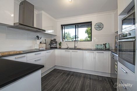 Property photo of 4/40 Oceanic Drive Mermaid Waters QLD 4218