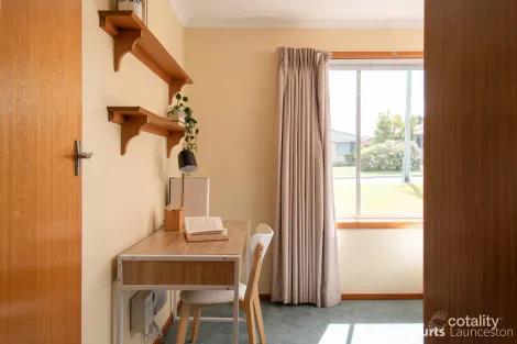 Property photo of 13 Rowland Crescent Summerhill TAS 7250