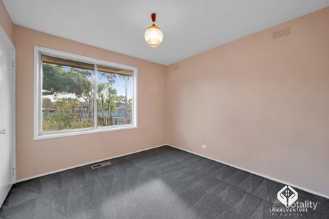 Property photo of 7 Melba Avenue Sunbury VIC 3429