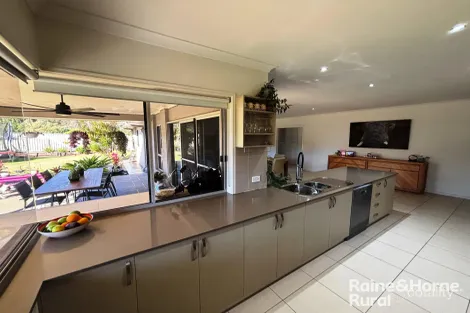 Property photo of 8 Dingle Close Kingaroy QLD 4610