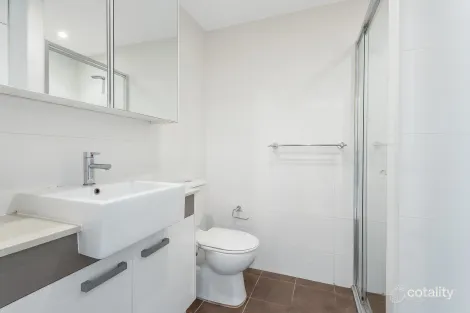 Property photo of 12/19-23 Waine Street Freshwater NSW 2096