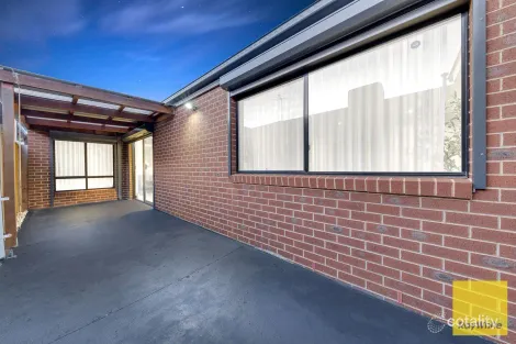Property photo of 38 Beckworth Boulevard Tarneit VIC 3029