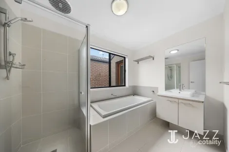 Property photo of 9 Tramway Street Point Cook VIC 3030