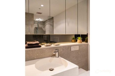 Property photo of 205/652 High Street Prahran VIC 3181