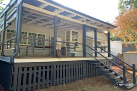 Property photo of 17 Kingfisher Street Coochiemudlo Island QLD 4184