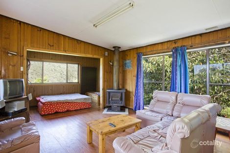 Property photo of 8 Riverside Drive Wye River VIC 3234