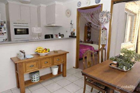 Property photo of 31 Thornhill Crescent Dunlop ACT 2615