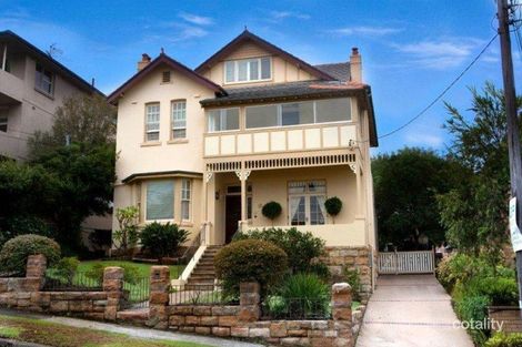 16 Woods Pde, Fairlight, NSW 2094