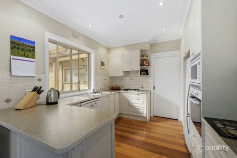 Property photo of 10 Bray Court Bentleigh East VIC 3165